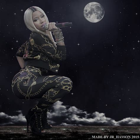 nicki minaj giantess